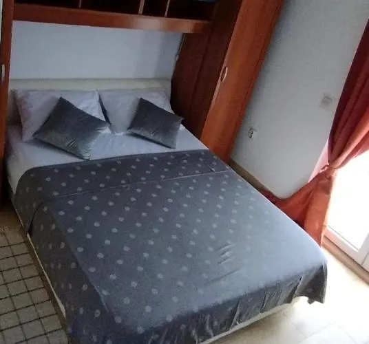 Rudan Appartamento Makarska